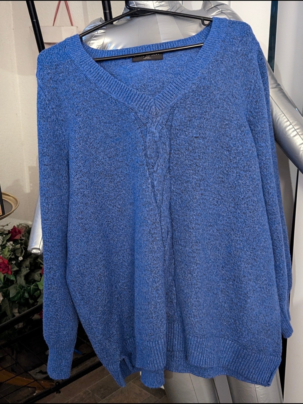 Lane Bryant Size 26/28 Blue V-Neck Cable Front Sweater